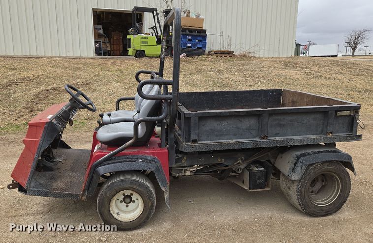 image for item EN8696 1997 Toro Workman 3200 utility vehicle