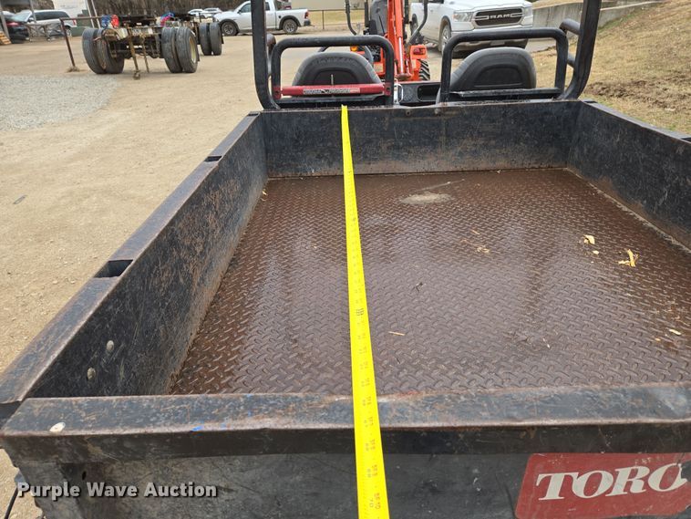 image for item EN8696 1997 Toro Workman 3200 utility vehicle