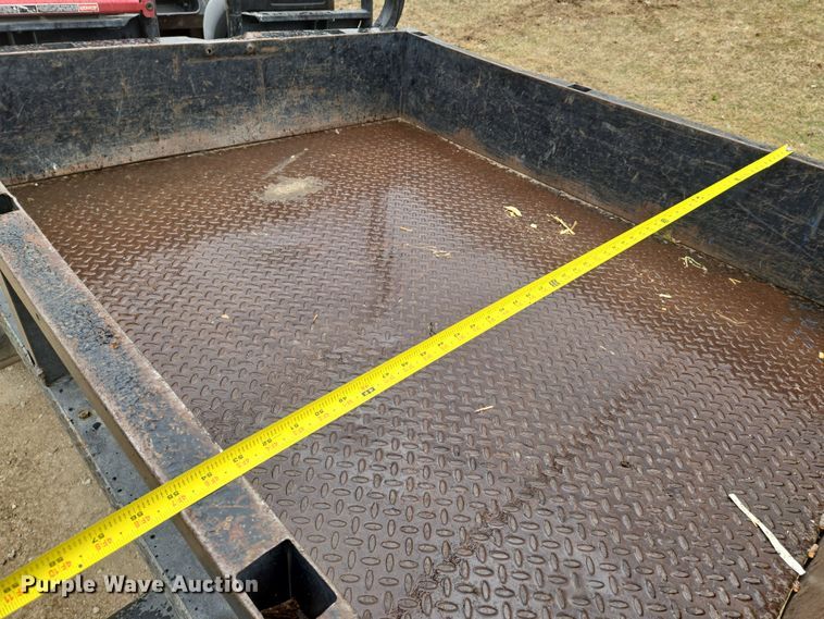 image for item EN8696 1997 Toro Workman 3200 utility vehicle