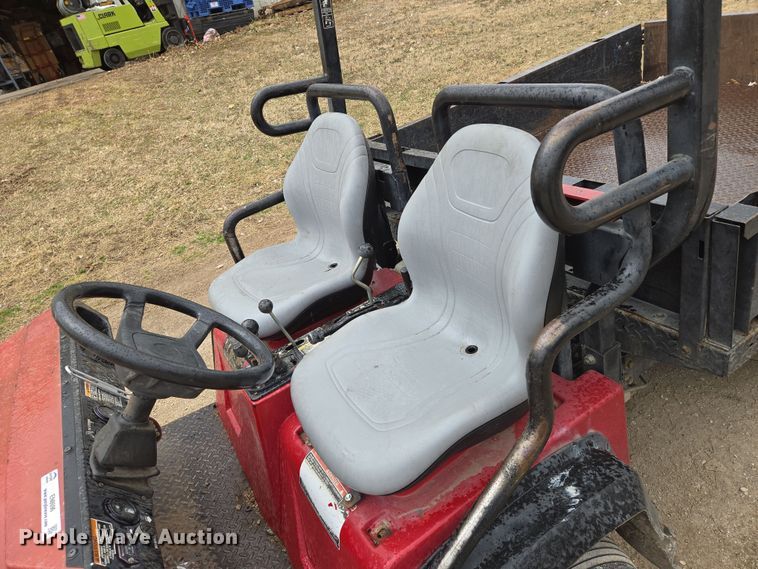 image for item EN8696 1997 Toro Workman 3200 utility vehicle