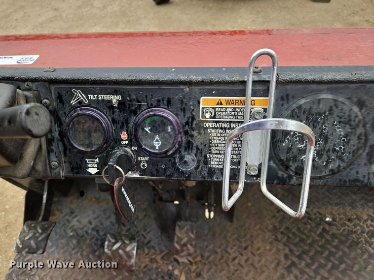 image for item EN8696 1997 Toro Workman 3200 utility vehicle