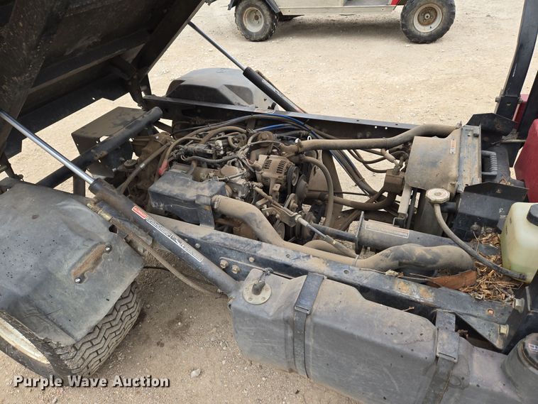 image for item EN8696 1997 Toro Workman 3200 utility vehicle