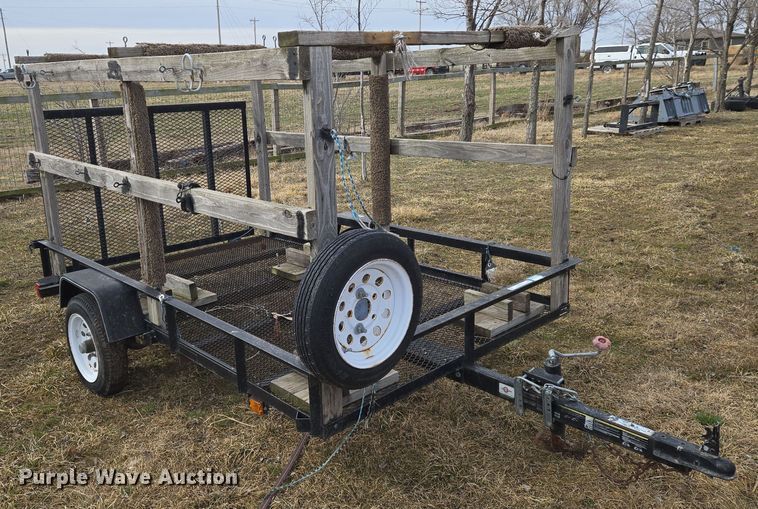 image for item EN8701 Carry-On utility trailer