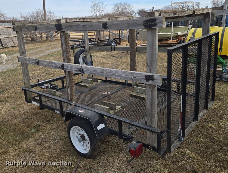 image for item EN8701 Carry-On utility trailer