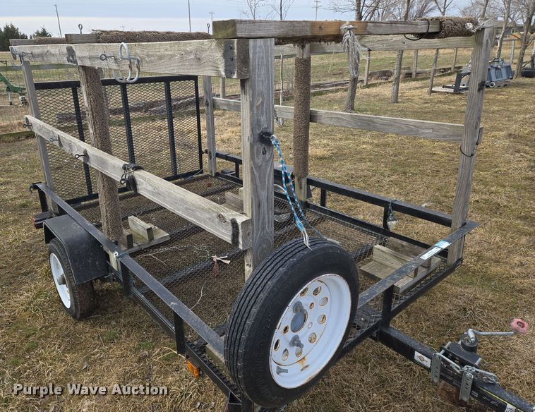 image for item EN8701 Carry-On utility trailer