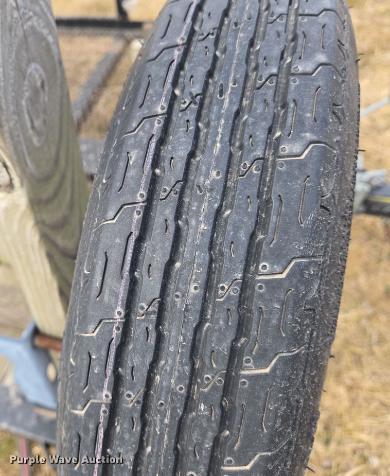 image for item EN8701 Carry-On utility trailer