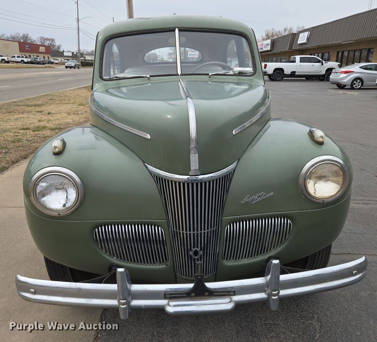 image for item EN8706 1941 Ford Deluxe 