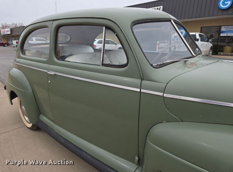 image for item EN8706 1941 Ford Deluxe 