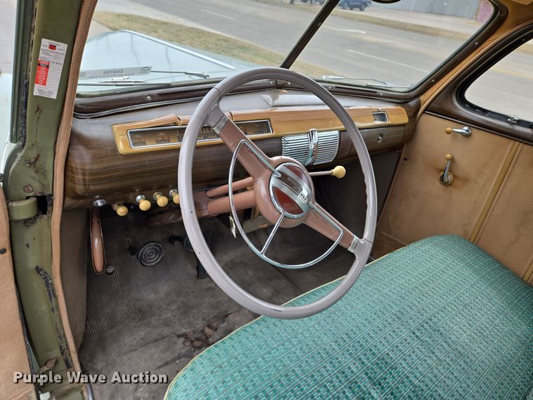 image for item EN8706 1941 Ford Deluxe 