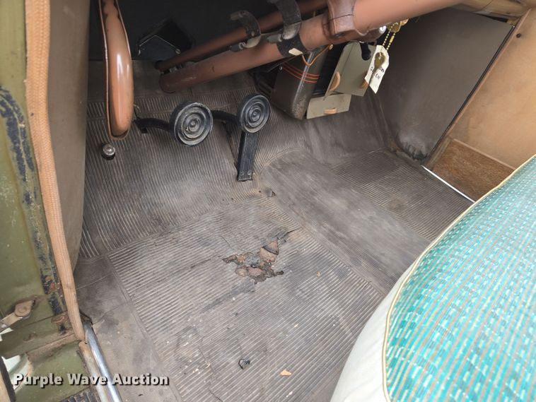 image for item EN8706 1941 Ford Deluxe 