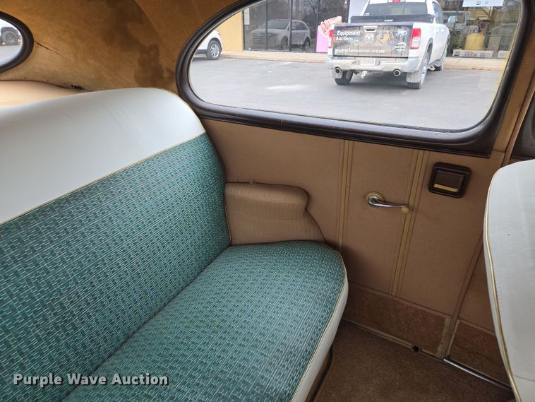 image for item EN8706 1941 Ford Deluxe 