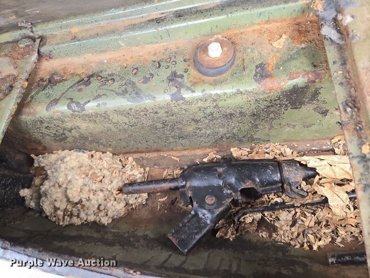 image for item EN8706 1941 Ford Deluxe 