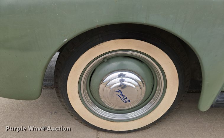 image for item EN8706 1941 Ford Deluxe 