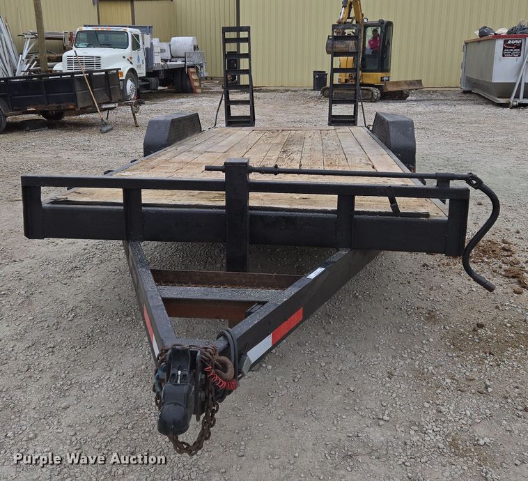 image for item EN8710 2007 PJ equipment trailer