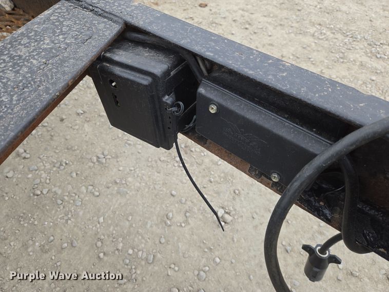 image for item EN8710 2007 PJ equipment trailer