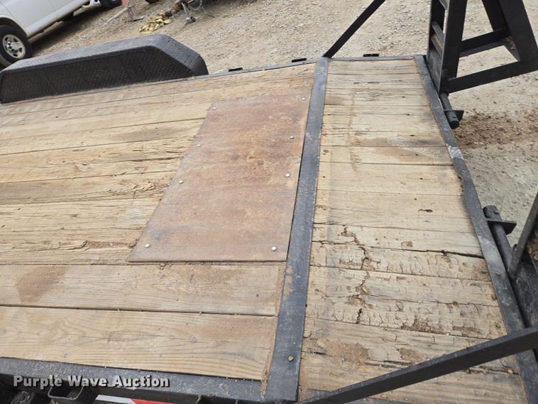 image for item EN8710 2007 PJ equipment trailer