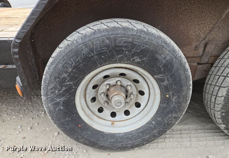 image for item EN8710 2007 PJ equipment trailer