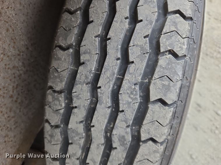 image for item EN8710 2007 PJ equipment trailer