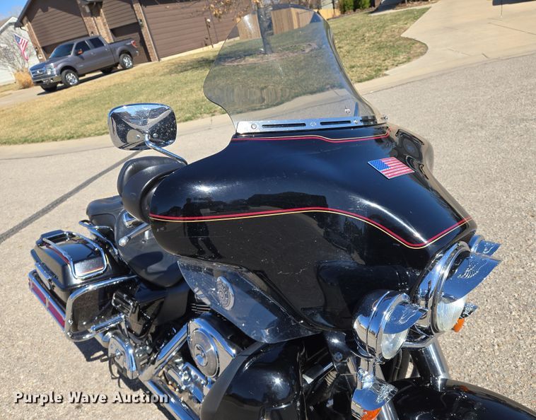 image for item EN8750 2000 Harley Davidson Electra Glide Ultra Classic FLHTCUI motorcycle