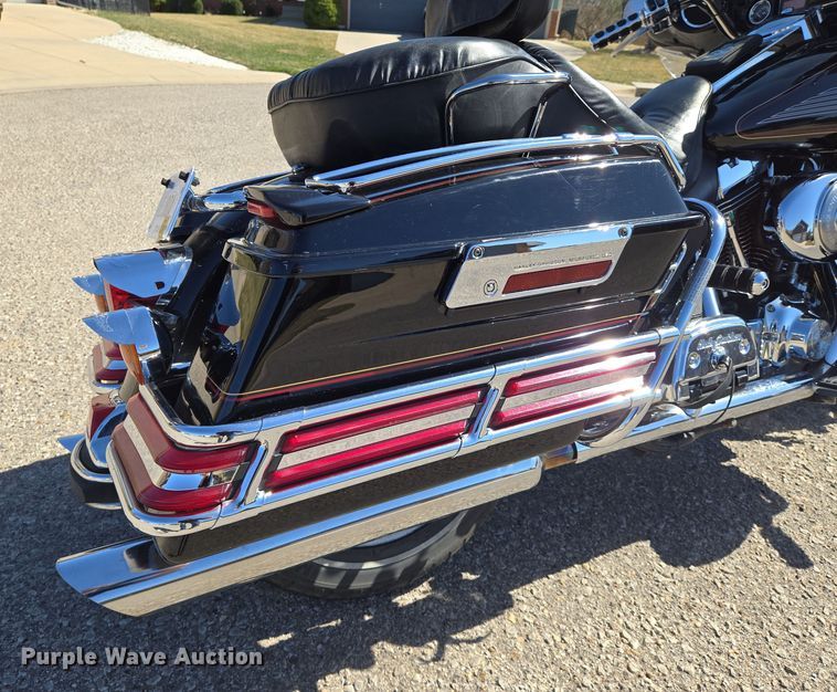 image for item EN8750 2000 Harley Davidson Electra Glide Ultra Classic FLHTCUI motorcycle