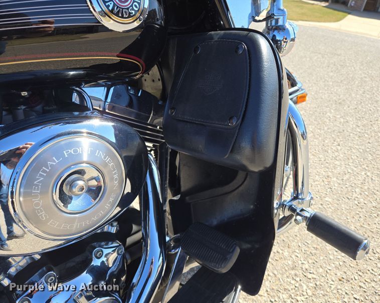 image for item EN8750 2000 Harley Davidson Electra Glide Ultra Classic FLHTCUI motorcycle