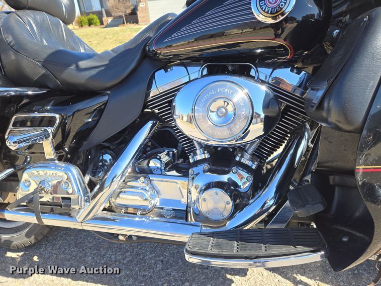 image for item EN8750 2000 Harley Davidson Electra Glide Ultra Classic FLHTCUI motorcycle