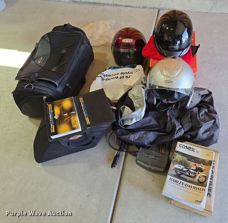 image for item EN8750 2000 Harley Davidson Electra Glide Ultra Classic FLHTCUI motorcycle