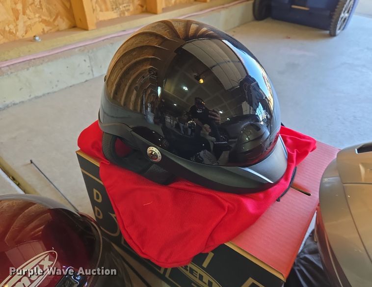 image for item EN8750 2000 Harley Davidson Electra Glide Ultra Classic FLHTCUI motorcycle