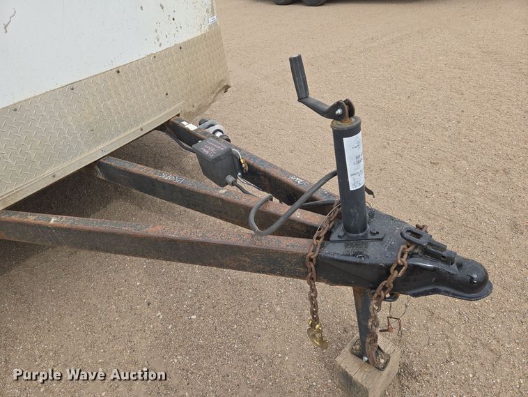 image for item EN8788 2009 Express enclosed cargo trailer