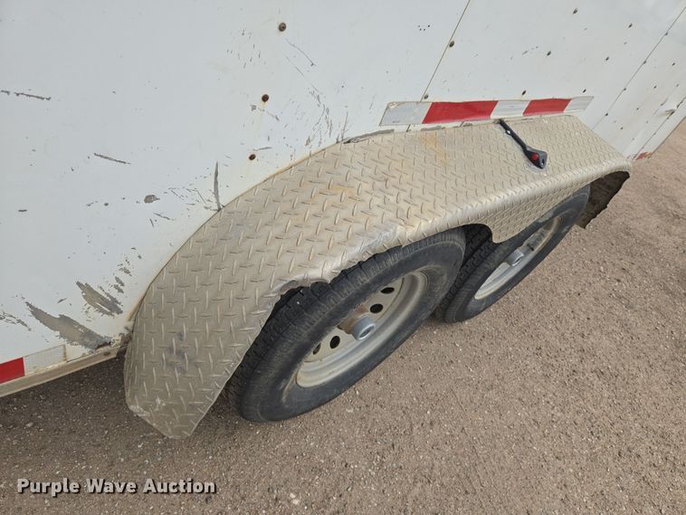 image for item EN8788 2009 Express enclosed cargo trailer