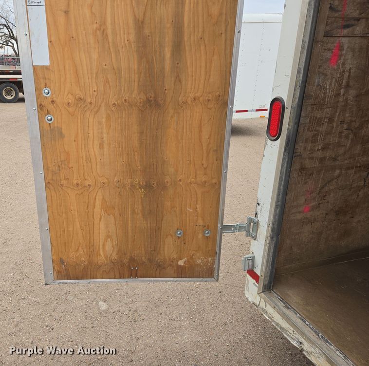 image for item EN8788 2009 Express enclosed cargo trailer