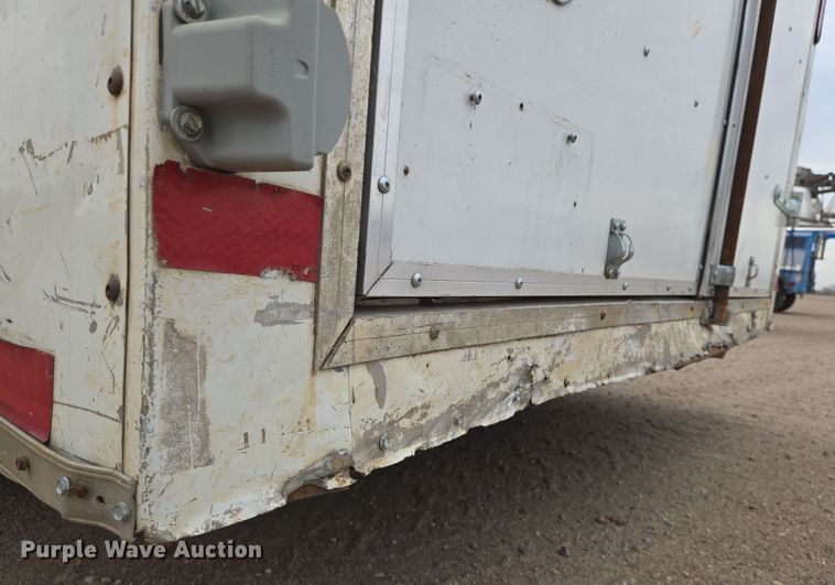 image for item EN8788 2009 Express enclosed cargo trailer