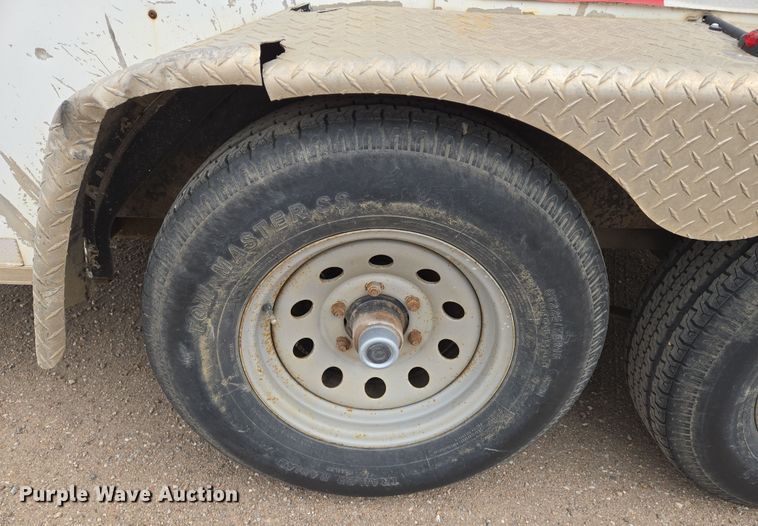 image for item EN8788 2009 Express enclosed cargo trailer