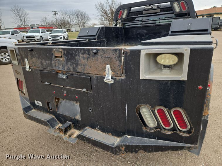 image for item EN8800 2017 Dodge Ram 3500 Crew Cab flatbed pickup truck