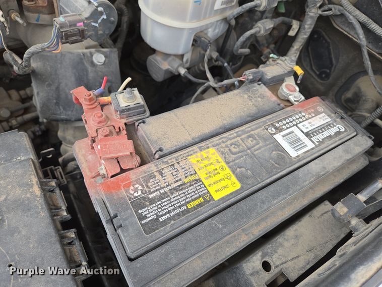 image for item EN8800 2017 Dodge Ram 3500 Crew Cab flatbed pickup truck