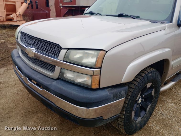 image for item EO0567 2006 Chevrolet Avalanche  Crew Cab pickup truck