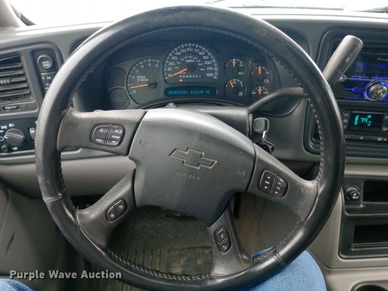 image for item EO0567 2006 Chevrolet Avalanche  Crew Cab pickup truck