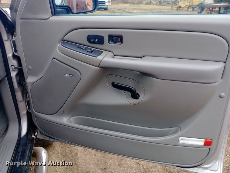 image for item EO0567 2006 Chevrolet Avalanche  Crew Cab pickup truck