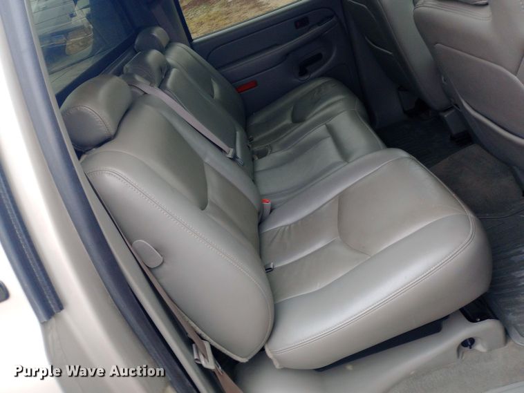 image for item EO0567 2006 Chevrolet Avalanche  Crew Cab pickup truck