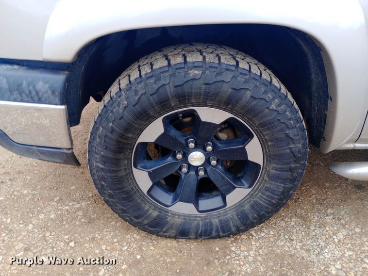 image for item EO0567 2006 Chevrolet Avalanche  Crew Cab pickup truck