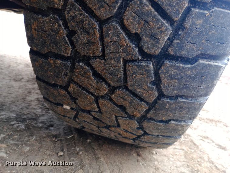 image for item EO0567 2006 Chevrolet Avalanche  Crew Cab pickup truck