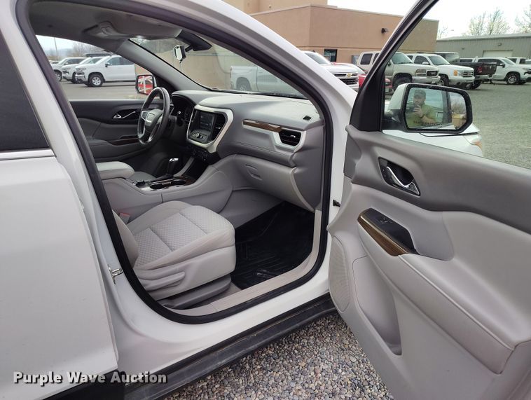 image for item EO9977 2018 GMC Acadia SLE SUV