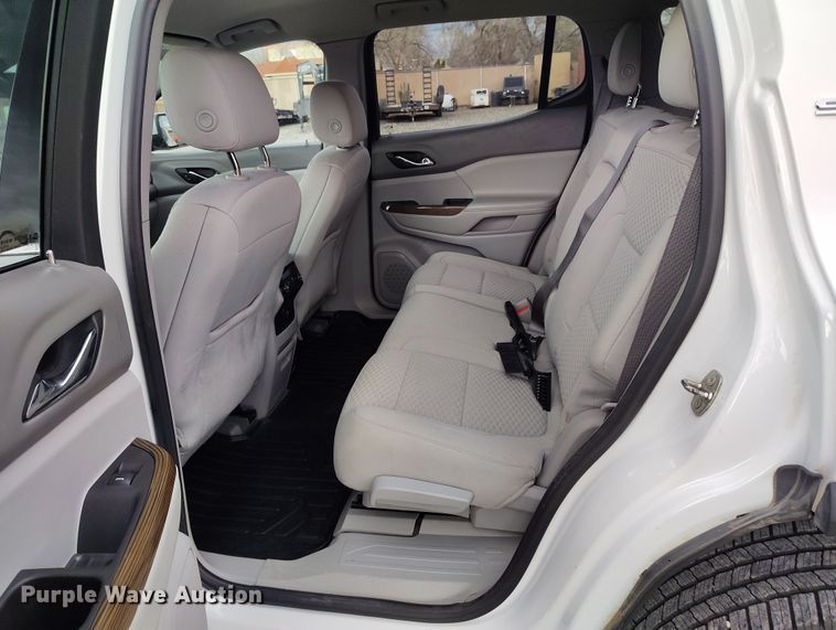 image for item EO9977 2018 GMC Acadia SLE SUV