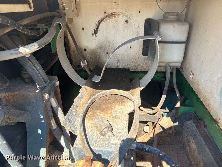 image for item EQ1143 Tennant 6600 sweeper