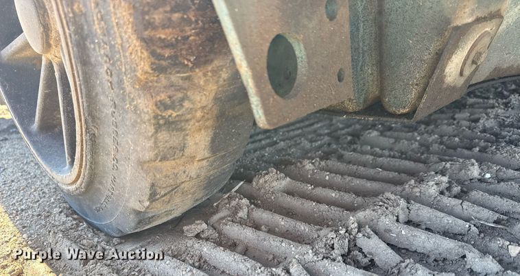 image for item EQ1143 Tennant 6600 sweeper