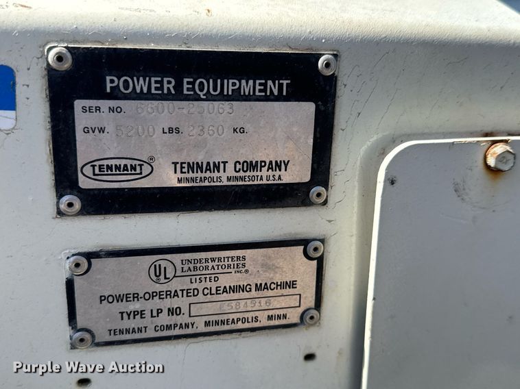 image for item EQ1143 Tennant 6600 sweeper