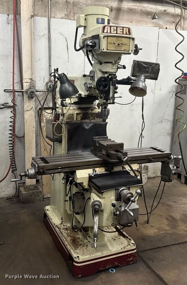 image for item EQ1144 Acer Ultima 3VKH milling machine