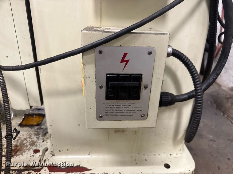 image for item EQ1144 Acer Ultima 3VKH milling machine