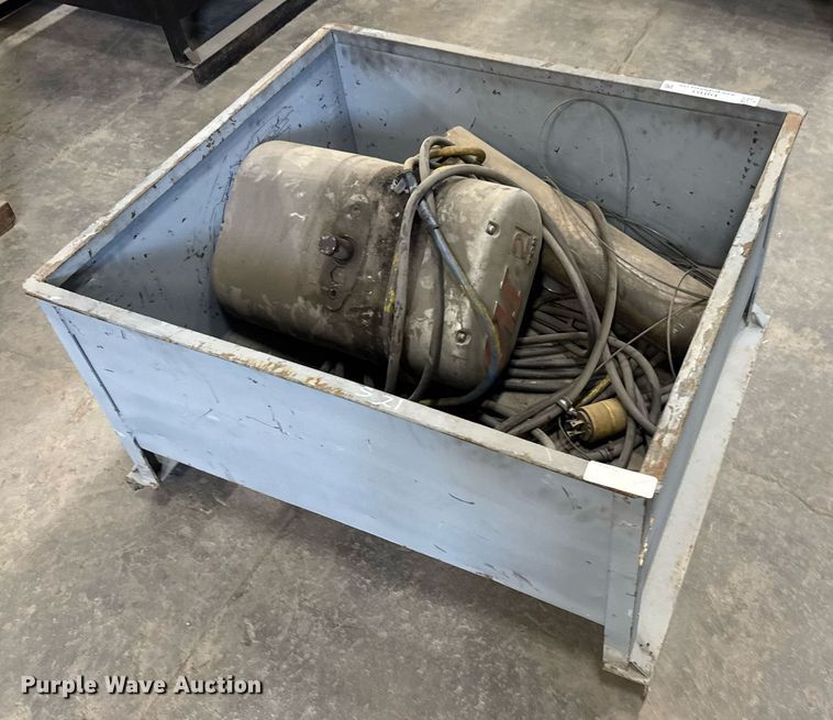 image for item EQ1153 CM chain hoist