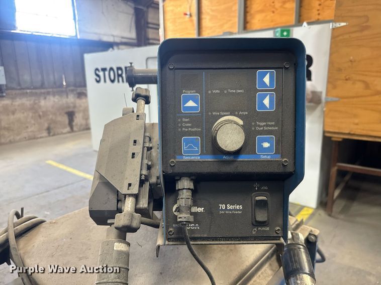 image for item EQ1164 Miller Deltaweld 452 welder